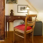 Hotel Leonardo