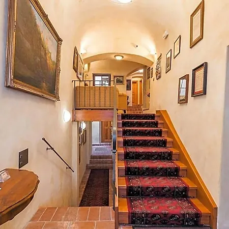 Hotel Leonardo