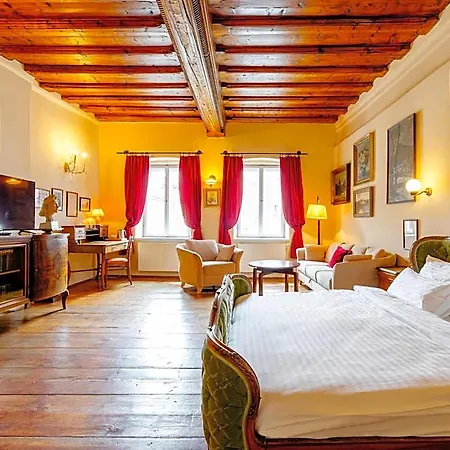 Hotel Leonardo