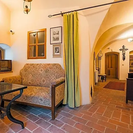 Hotel Leonardo 3*