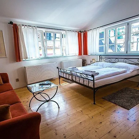 Hotel Leonardo