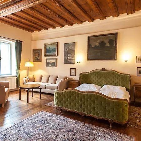 Hotel Leonardo